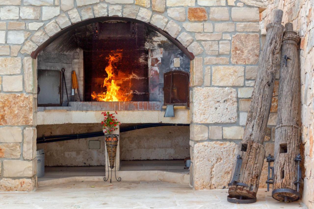 Navolte Trulli E Quiete Con Piscina Villa Locorotondo Kültér fotó