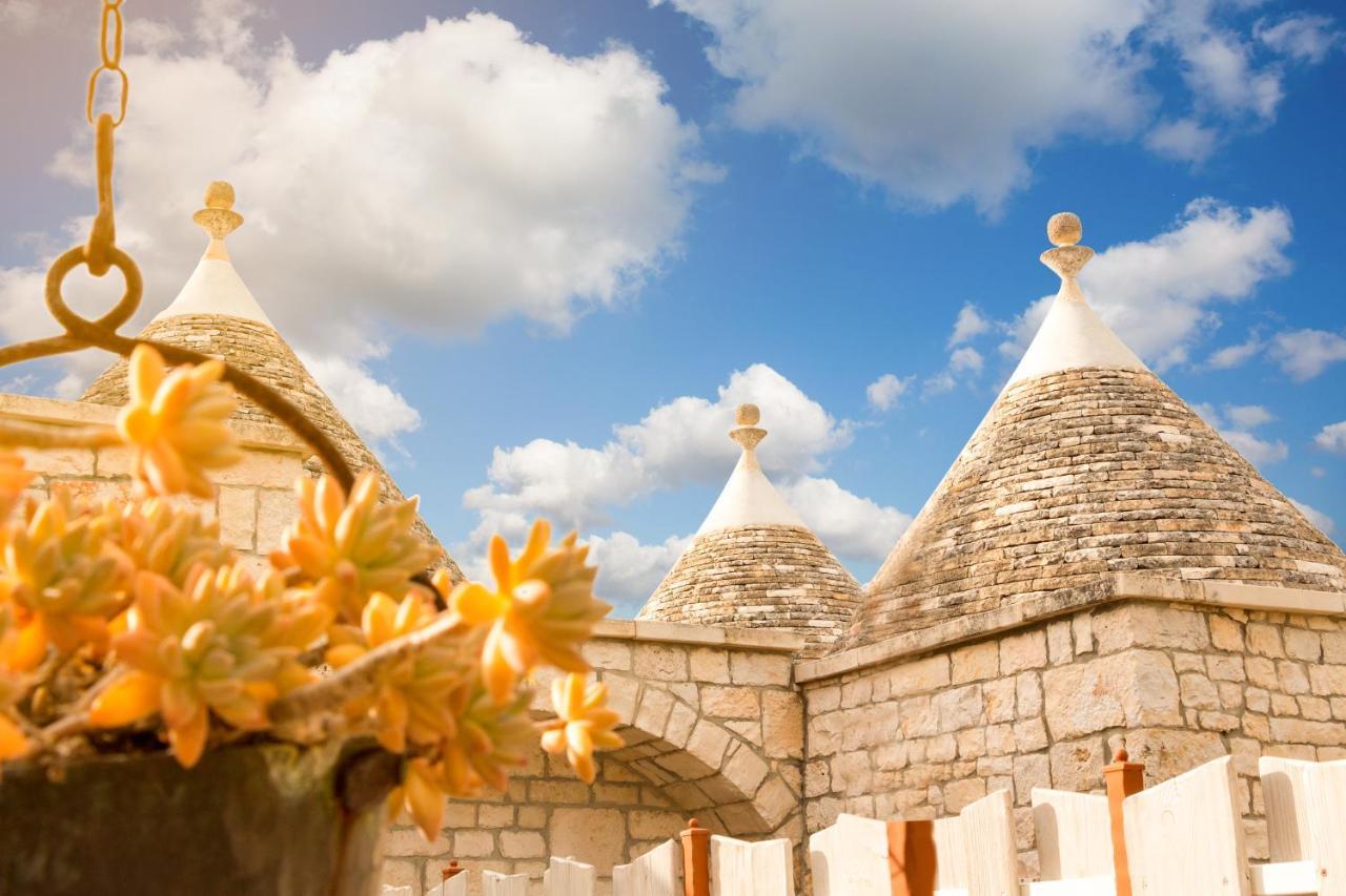 Navolte Trulli E Quiete Con Piscina Villa Locorotondo Kültér fotó