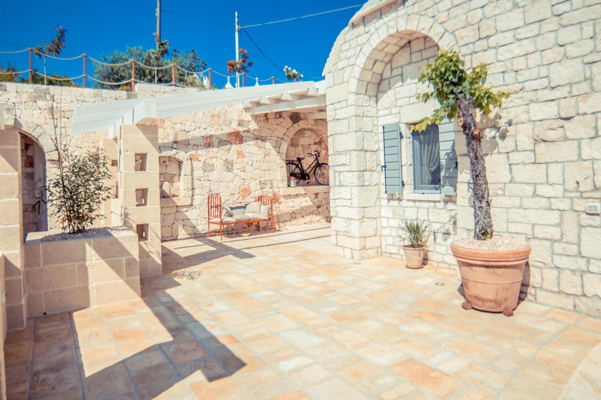 Navolte Trulli E Quiete Con Piscina Villa Locorotondo Kültér fotó