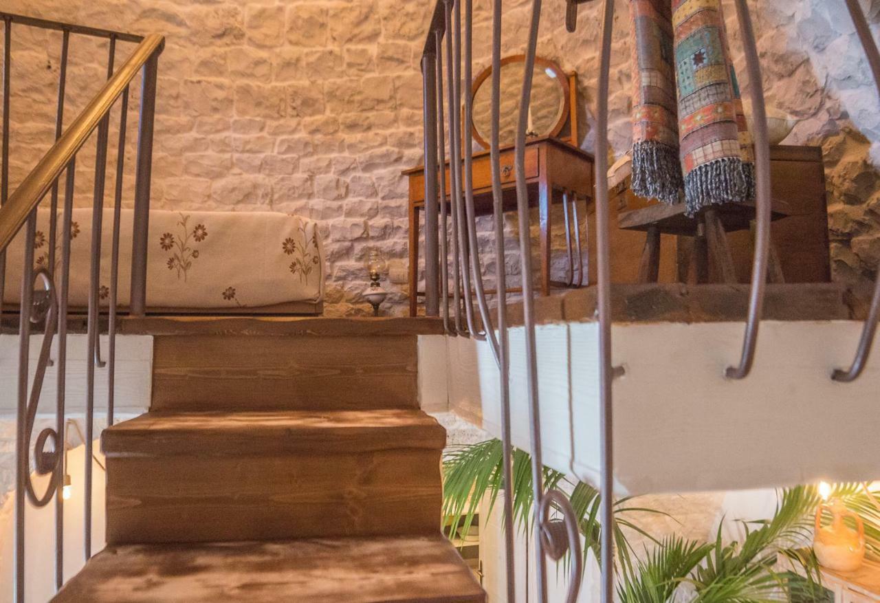 Navolte Trulli E Quiete Con Piscina Villa Locorotondo Kültér fotó